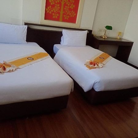 Grand Phranakhon Hotel Phra Nakhon Si Ayutthaya Buitenkant foto