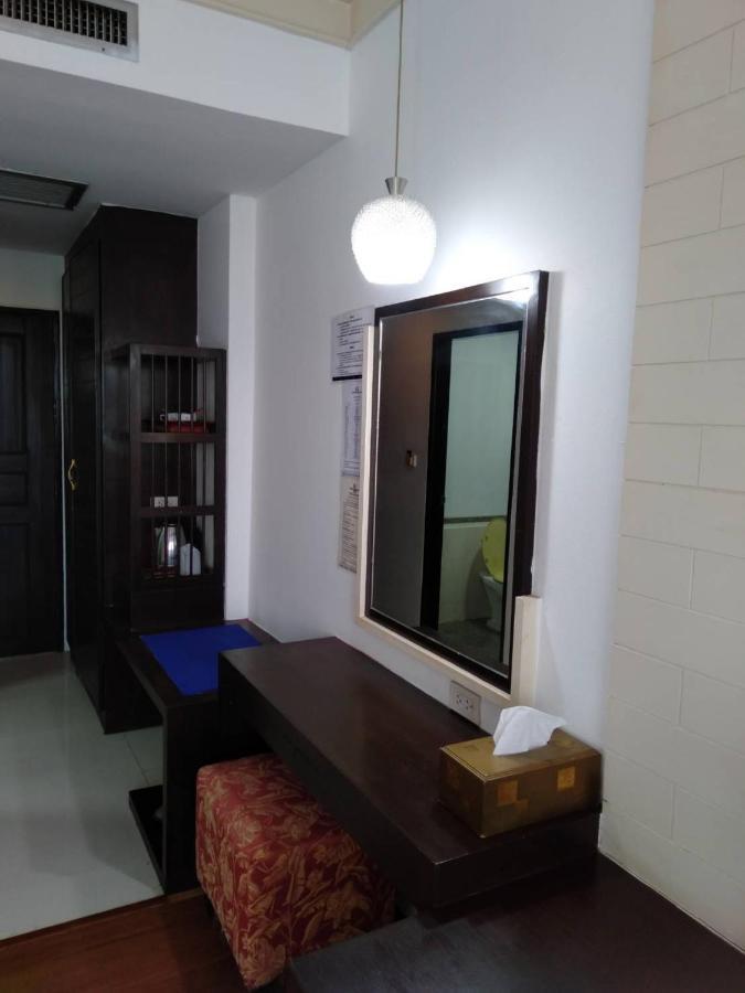 Grand Phranakhon Hotel Phra Nakhon Si Ayutthaya Buitenkant foto