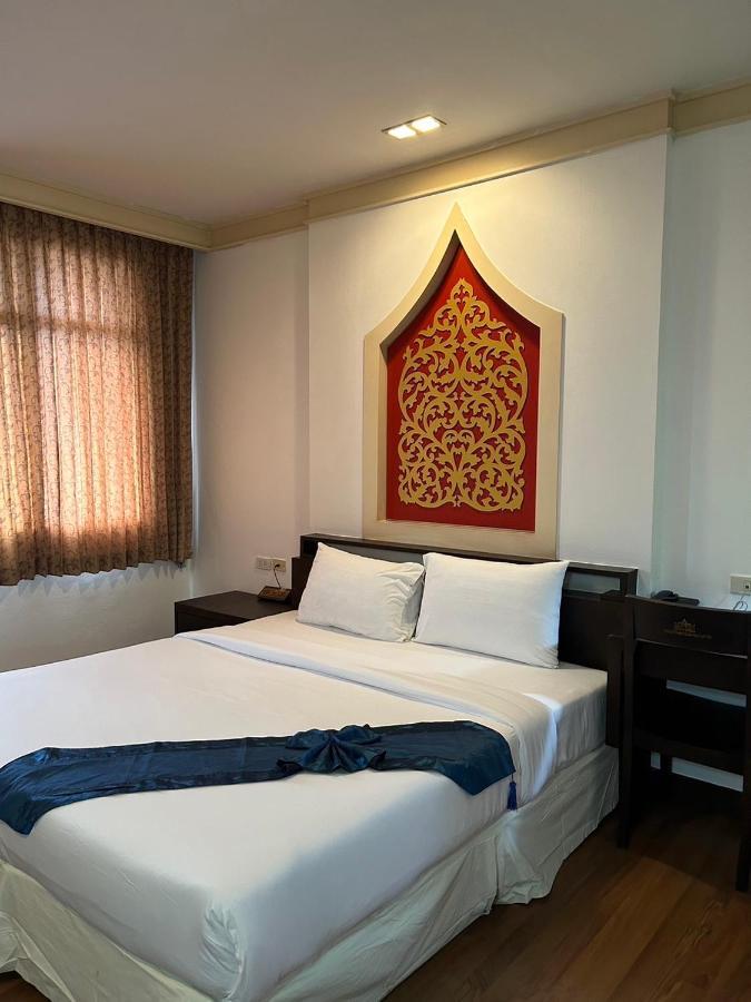 Grand Phranakhon Hotel Phra Nakhon Si Ayutthaya Buitenkant foto